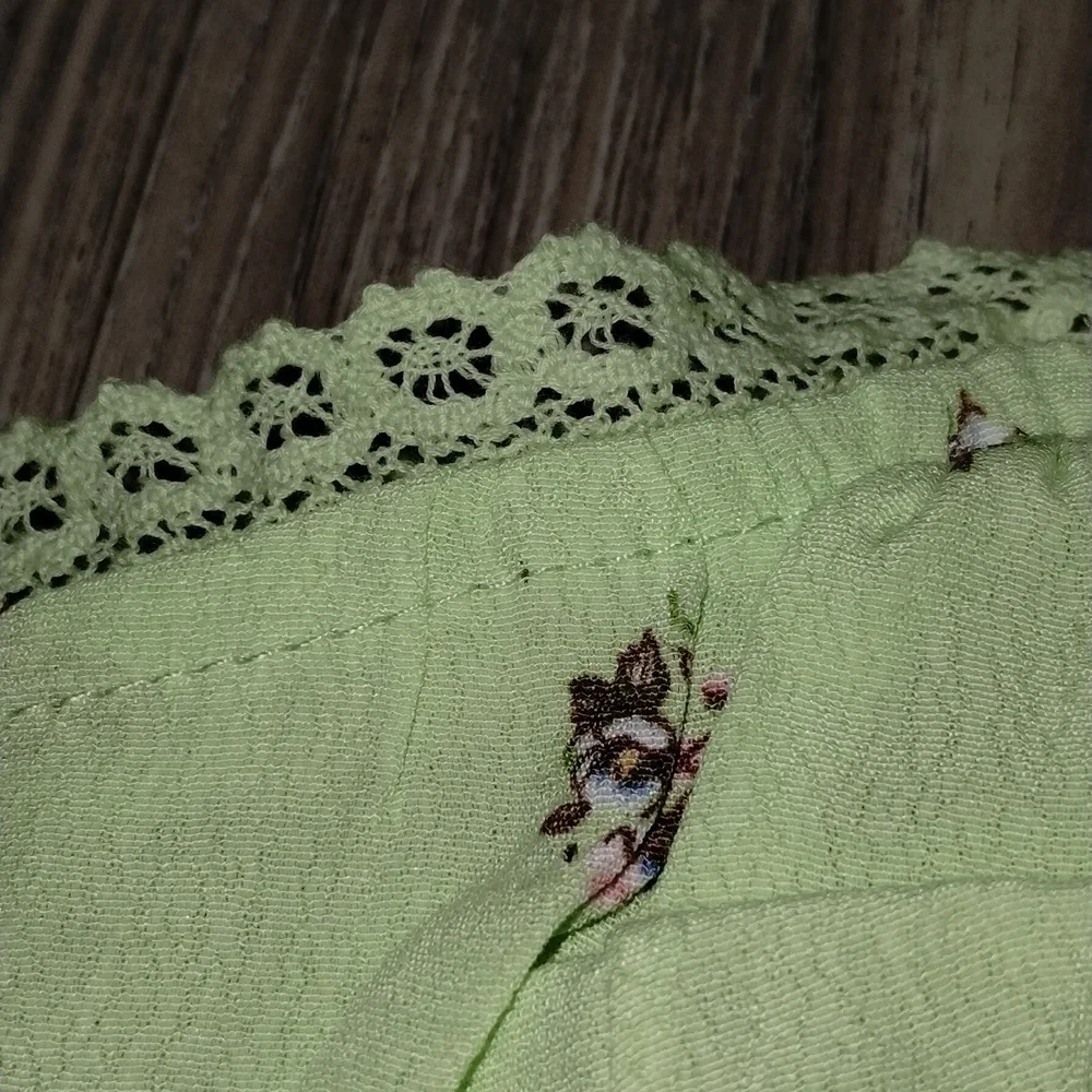 Woven Floral Romper F21 - Picture 5 of 6